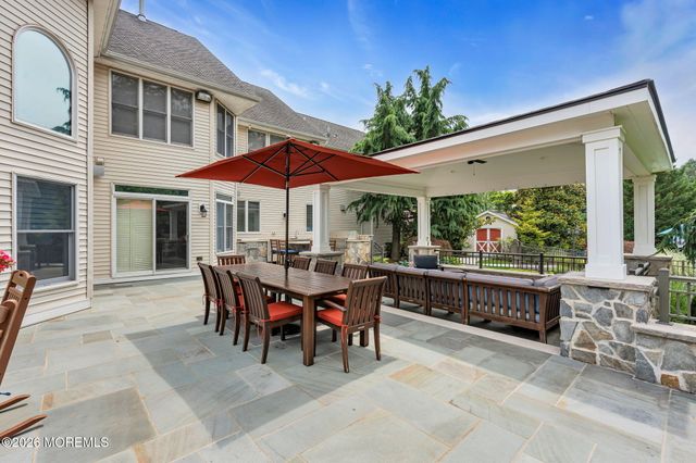 20 Coleridge Drive, Marlboro, NJ 07746