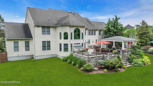 20 Coleridge Drive, Marlboro, NJ 07746