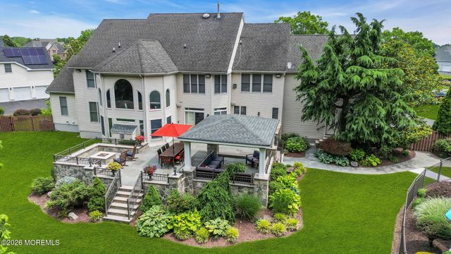 20 Coleridge Drive, Marlboro, NJ 07746