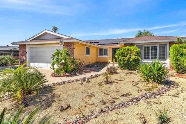 840 Hale Court, El Cajon, CA 92020