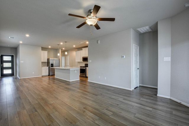 18572 Meadow Point Lane, Conroe, TX 77316