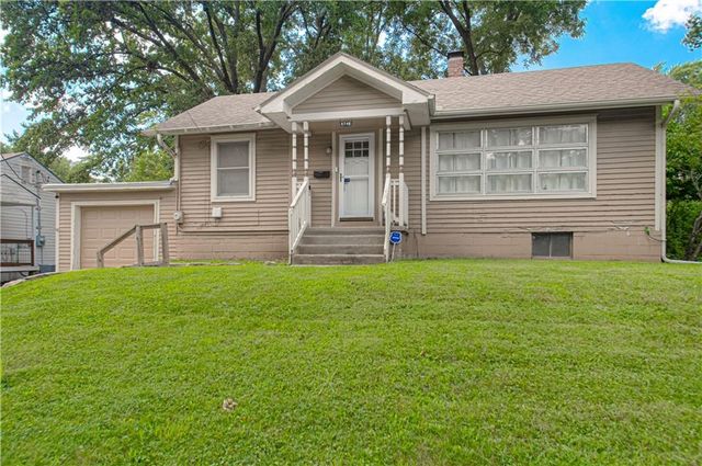 4748 Reinhardt Drive, Roeland Park, KS 66205