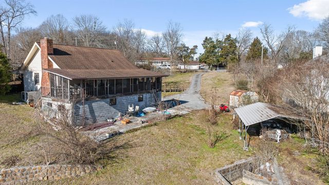 2296 N Shore Acres Road, Soddy Daisy, TN 37379