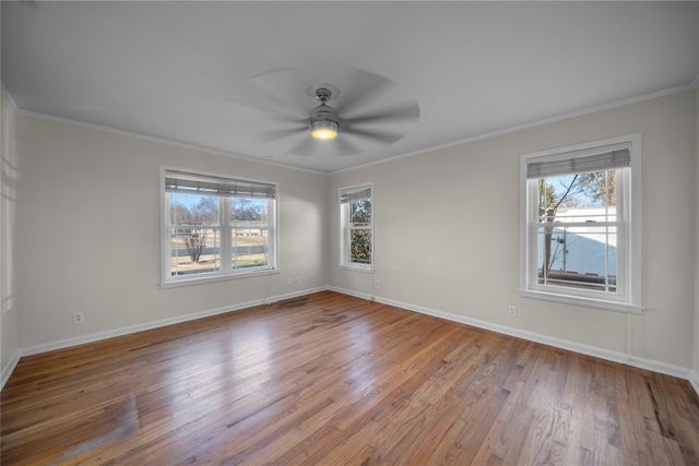 604 E PENNSYLVANIA, Van, TX 75790