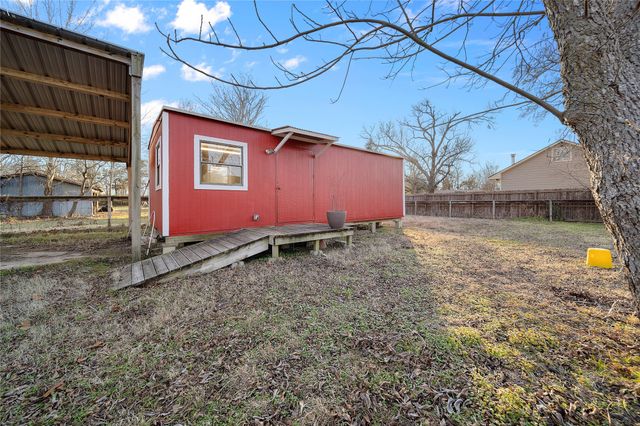 604 E PENNSYLVANIA, Van, TX 75790