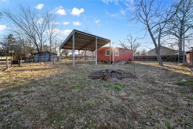 604 E PENNSYLVANIA, Van, TX 75790