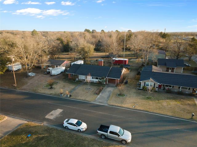 604 E PENNSYLVANIA, Van, TX 75790