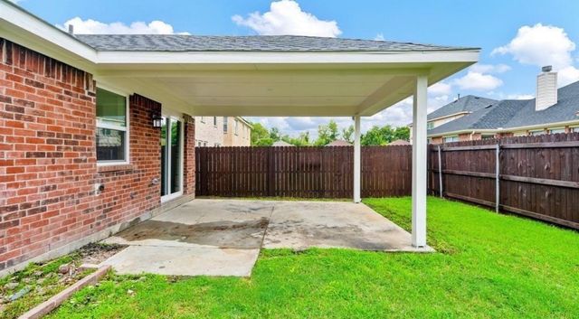 911 Hems Lane, Arlington, TX 76001