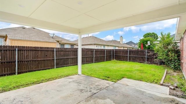 911 Hems Lane, Arlington, TX 76001