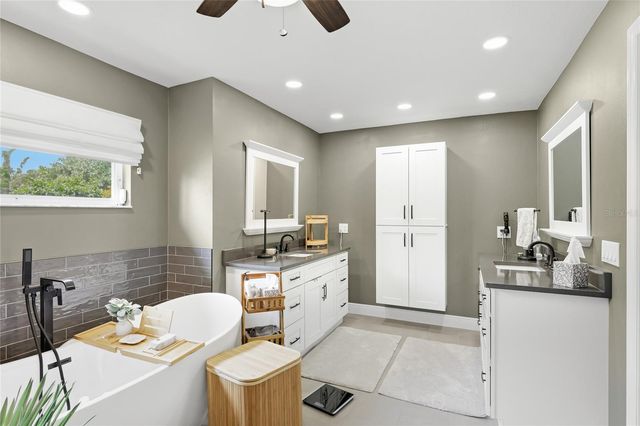 1703 76TH STREET W, Bradenton, FL 34209