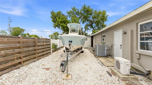 1703 76TH STREET W, Bradenton, FL 34209