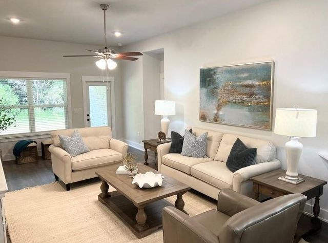 4046 Leighton Place Drive, Mobile, AL 36693