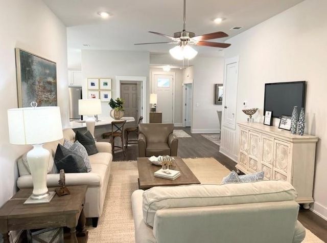 4046 Leighton Place Drive, Mobile, AL 36693