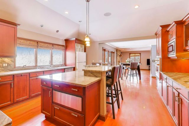 13844 Mettawa Lane, Mettawa, IL 60045