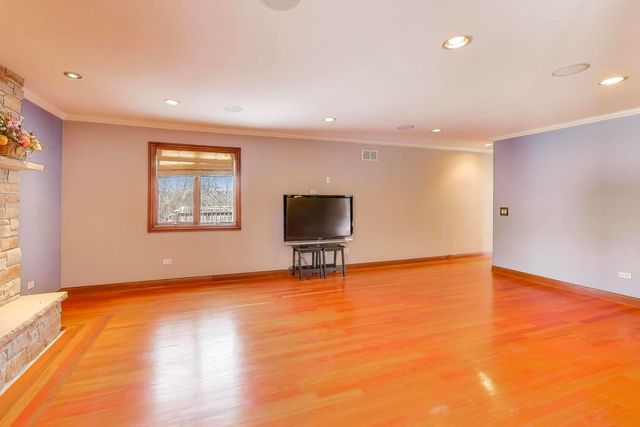 13844 Mettawa Lane, Mettawa, IL 60045