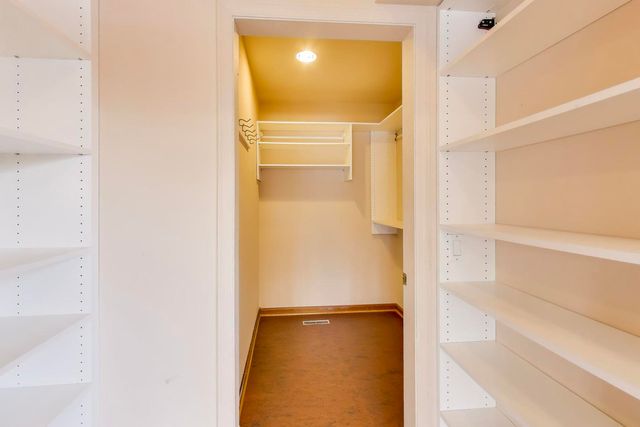 13844 Mettawa Lane, Mettawa, IL 60045