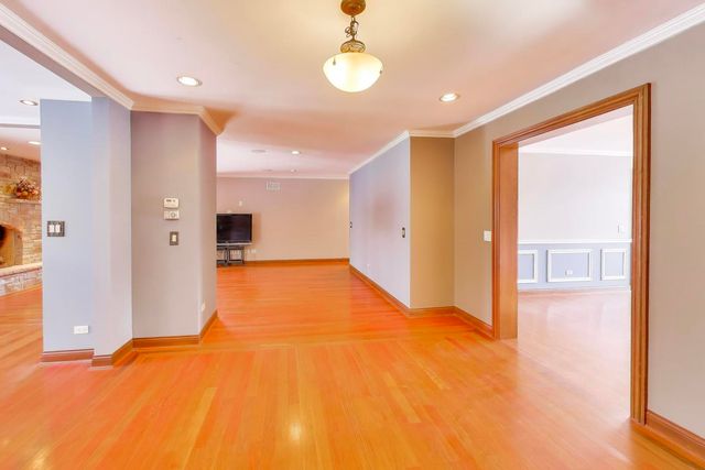 13844 Mettawa Lane, Mettawa, IL 60045