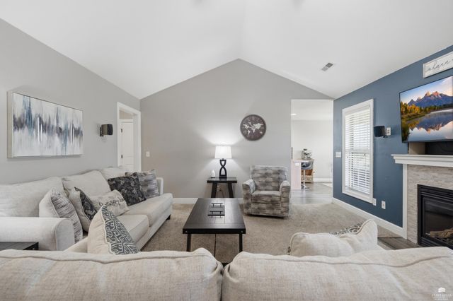 8715 William Drive, Manhattan, KS 66502