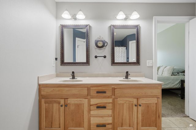 8715 William Drive, Manhattan, KS 66502