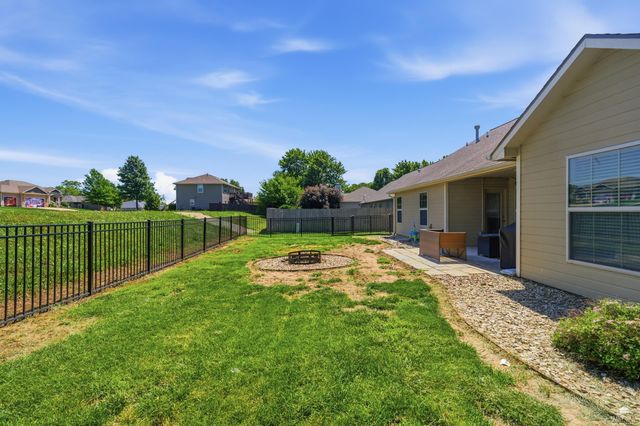 8715 William Drive, Manhattan, KS 66502