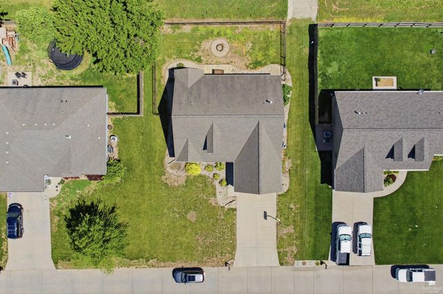 8715 William Drive, Manhattan, KS 66502