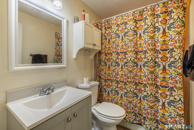 410 Platt Street, Bridgeport, CT 06606