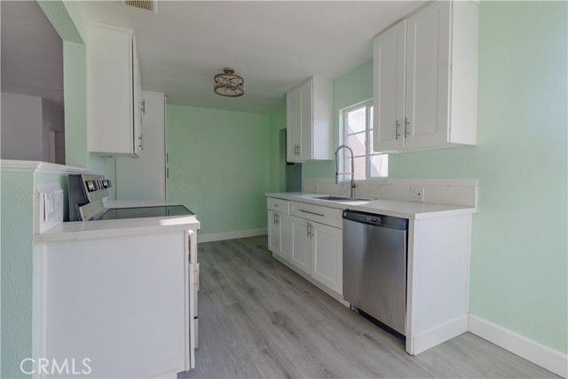 414 S Linden, Rialto, CA 92376