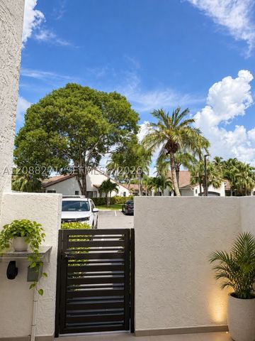 21204 Harbor Way 123-12, Aventura, FL 33180