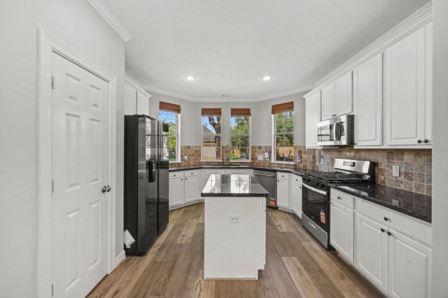 14135 Grovemist Lane, Houston, TX 77082