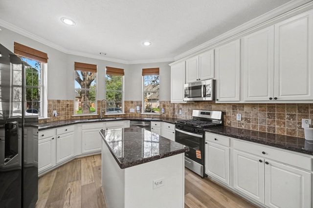14135 Grovemist Lane, Houston, TX 77082