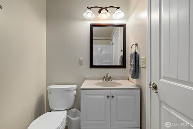 1925 NE 8th Avenue, Oak Harbor, WA 98277