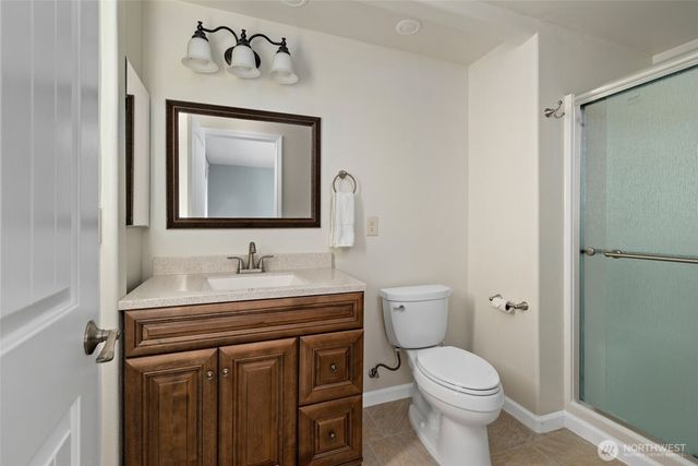 1925 NE 8th Avenue, Oak Harbor, WA 98277