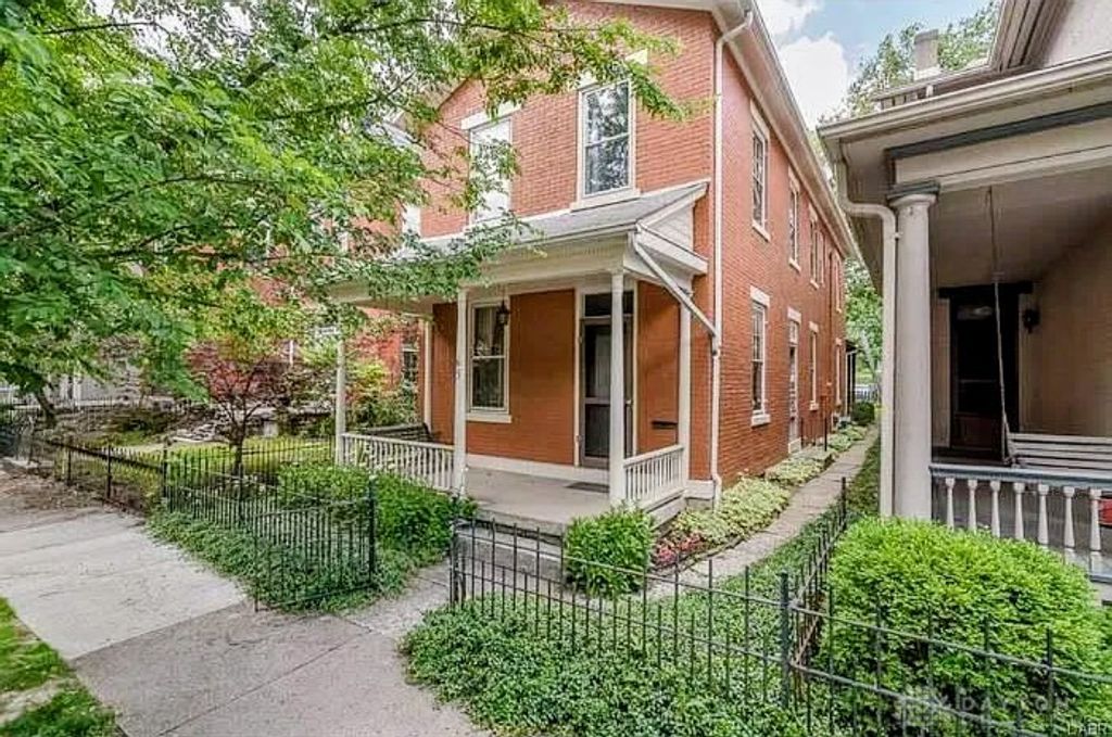 65 Green Street, Dayton, OH 45402