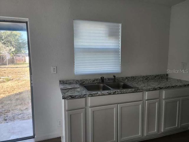 8522 TIDEWATER TRAIL, Tampa, FL 33619