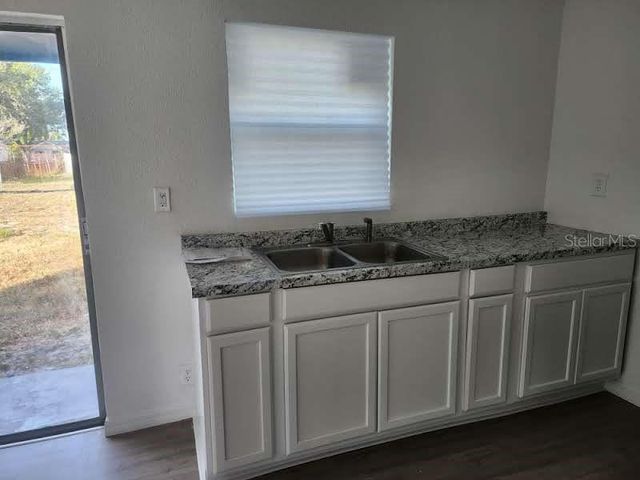 8522 TIDEWATER TRAIL, Tampa, FL 33619