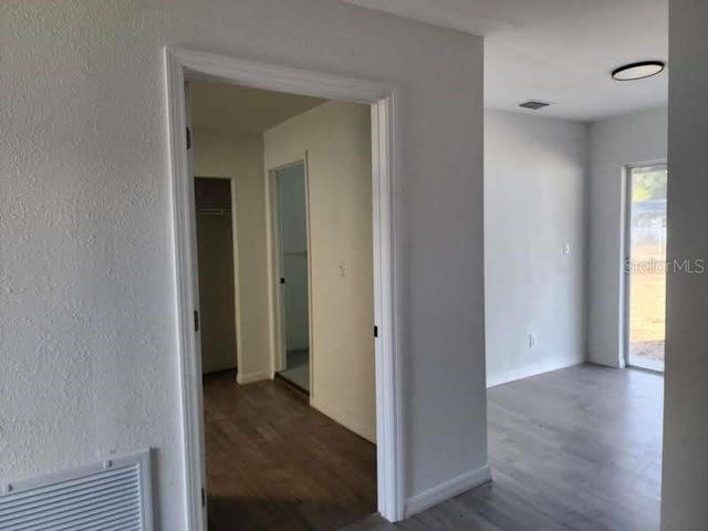 8522 TIDEWATER TRAIL, Tampa, FL 33619