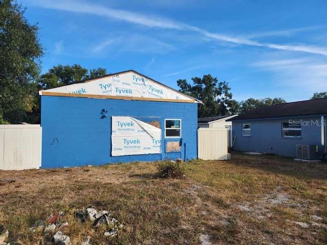 8522 TIDEWATER TRAIL, Tampa, FL 33619