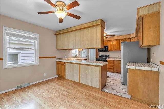 265 North 5th Street, Lewiston, NY 14092