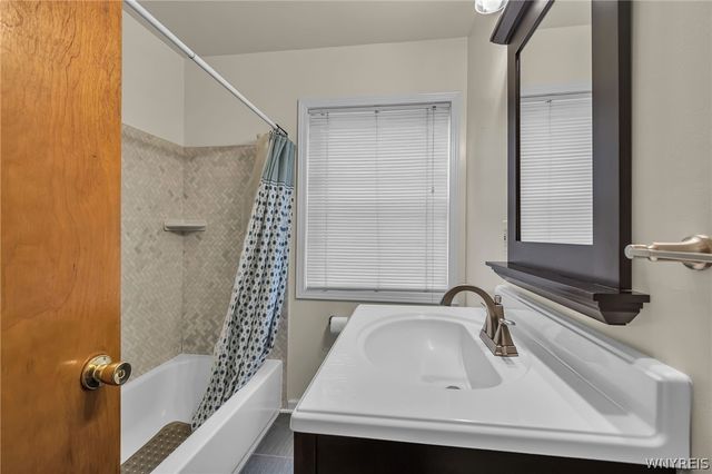 265 North 5th Street, Lewiston, NY 14092