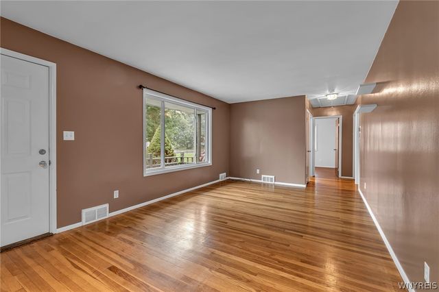 265 North 5th Street, Lewiston, NY 14092