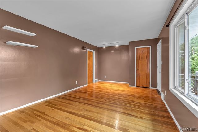 265 North 5th Street, Lewiston, NY 14092