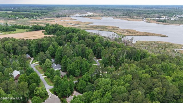 306 Potomac Drive, Chocowinity, NC 27817