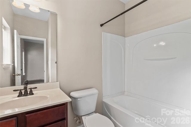 9768 Walkers Glen Drive NW, Concord, NC 28027