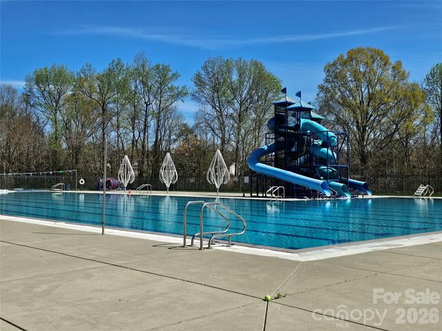 9768 Walkers Glen Drive NW, Concord, NC 28027