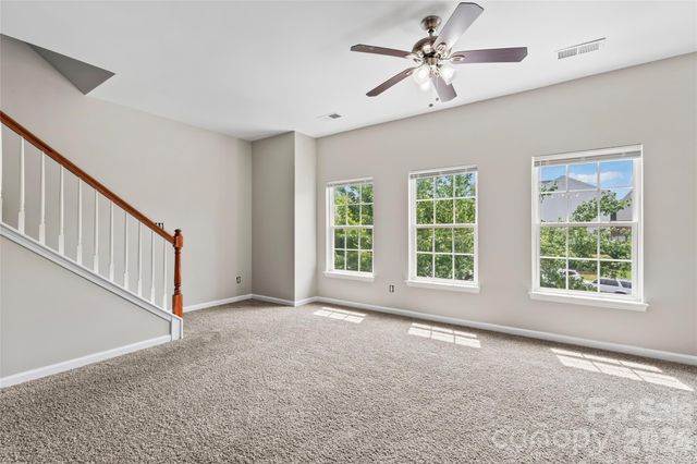 9768 Walkers Glen Drive NW, Concord, NC 28027