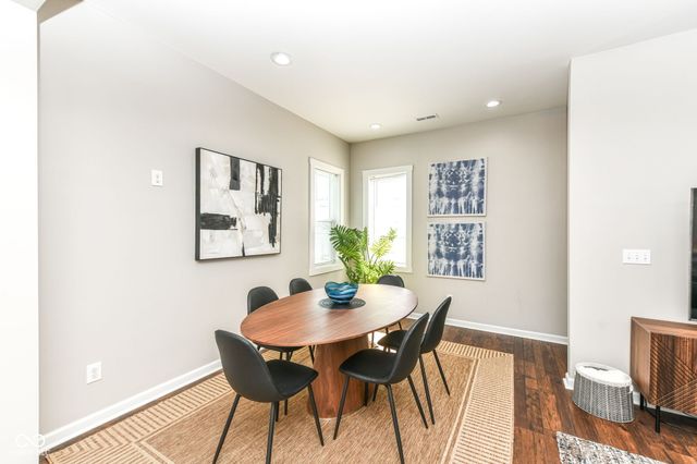 1821 S East Street, Indianapolis, IN 46225