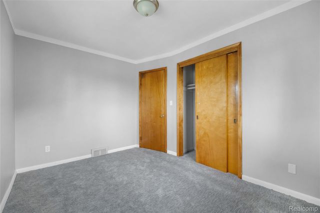 7282 Forrer Street, Detroit, MI 48228