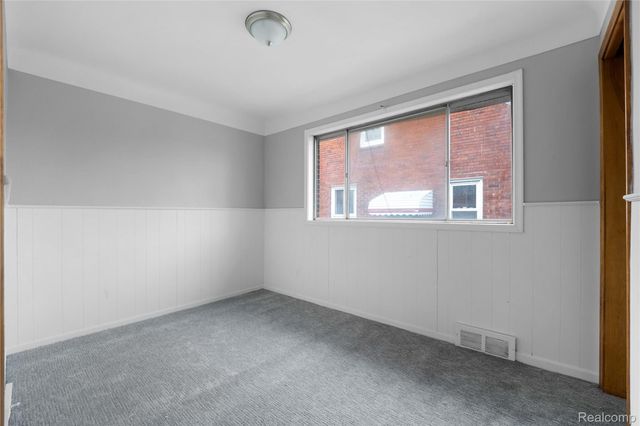 7282 Forrer Street, Detroit, MI 48228