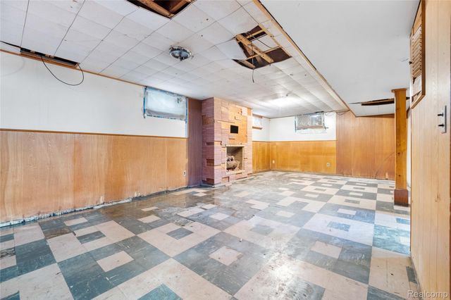 7282 Forrer Street, Detroit, MI 48228