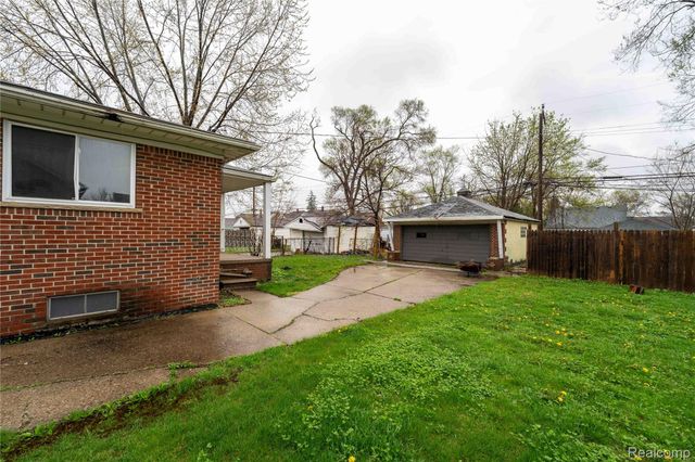 7282 Forrer Street, Detroit, MI 48228